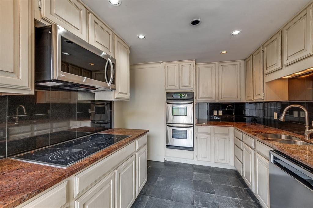 Gold Crest Condo - Residential