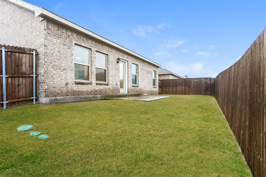 Camden Park Addition, Ph 1 - Residential Lease