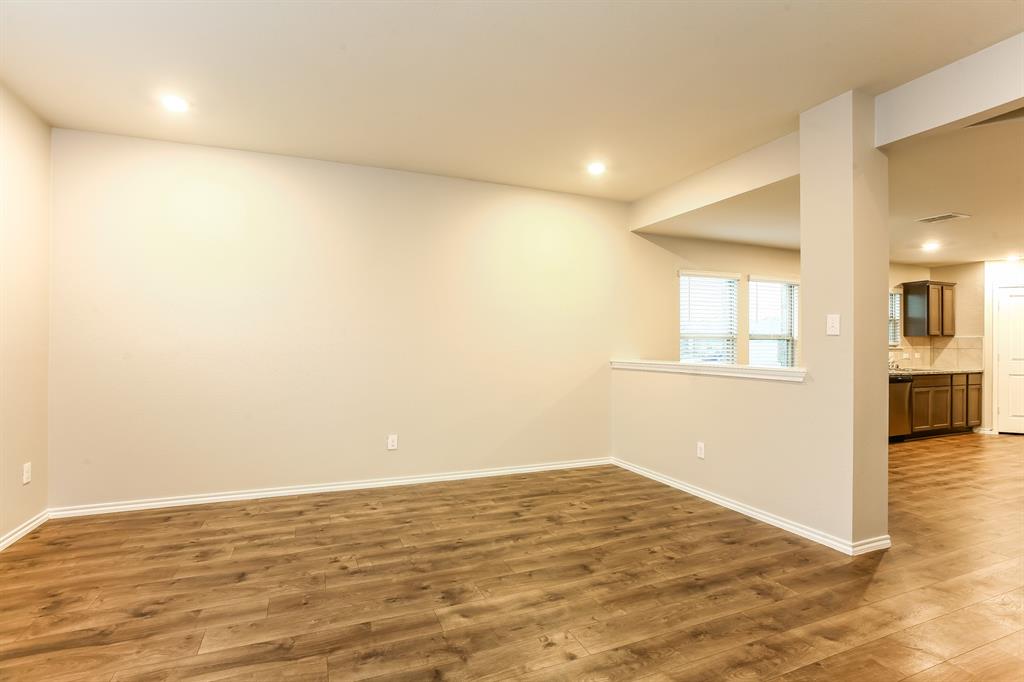 Camden Park Addition, Ph 1 - Residential Lease