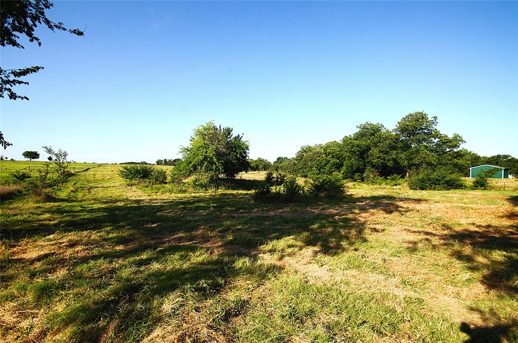 (NEW REDUCTION IN PRICE)... FOR THOSE WHO ARE LOOKING FOR THEIR NEXT HOME, THIS 11.51 ACRES TRACT WITH AN AGG EXEMPTION IS A GREAT SIZE FOR YOUR HOMESTEAD. IF YOUR DREAM IS TO LIVE IN THE COUNTRY BUT BE CLOSE TO CIVILIZATION THEN LOOK NO FURTHER! LOCATED CLOSE TO FLOWING WELLS AND MILLCREEK MARINA'S FOR ALL YOUR LAKE ACTIVITIES AND THE TOWN OF POTTSBORO IS JUST 5 MINUTES AWAY. THIS PROPERTY IS PART OF A 35.51 ACRE TRACT THAT THE OWNER IS WISHING TO SPLIT INTO TWO LOTS 1 THAT IS 24 ACRES, ONE THAT IS 11.51 ACRES OR THE WHOLE PROPERTY THAT IS 35.51 ACRES. ALL OF WHICH WOULD STAY IN AGG EXEMPTION STATIS.
THERE WILL NEED TO BE A NEW SERVEY TO DETERMINE THE FINAL LOT SIZE FOR 11.51 ACRE TRACT BEFORE CLOSING.
