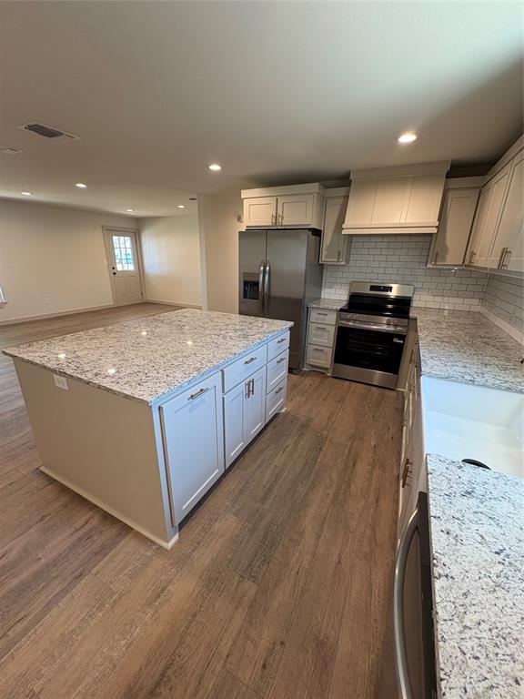 Moore - Residential