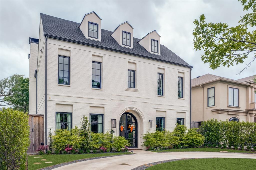 University Hlnds Add - Residential