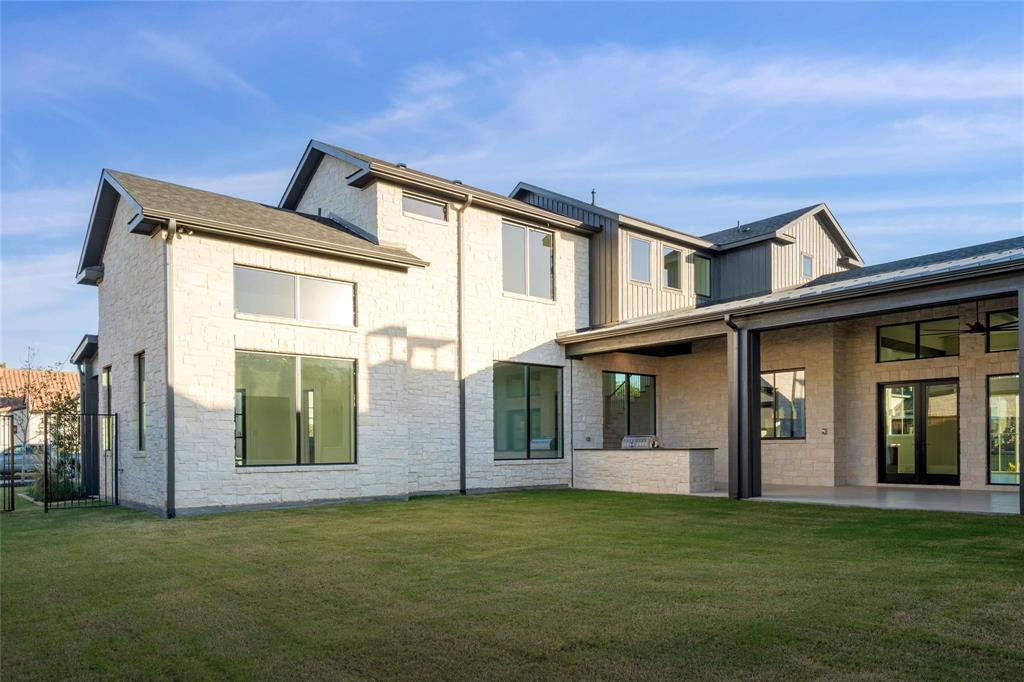 Preston Manor - Residential