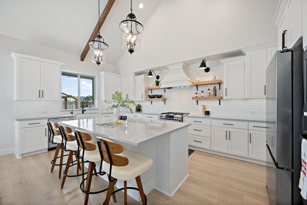 Lincoln Pointe - Residential