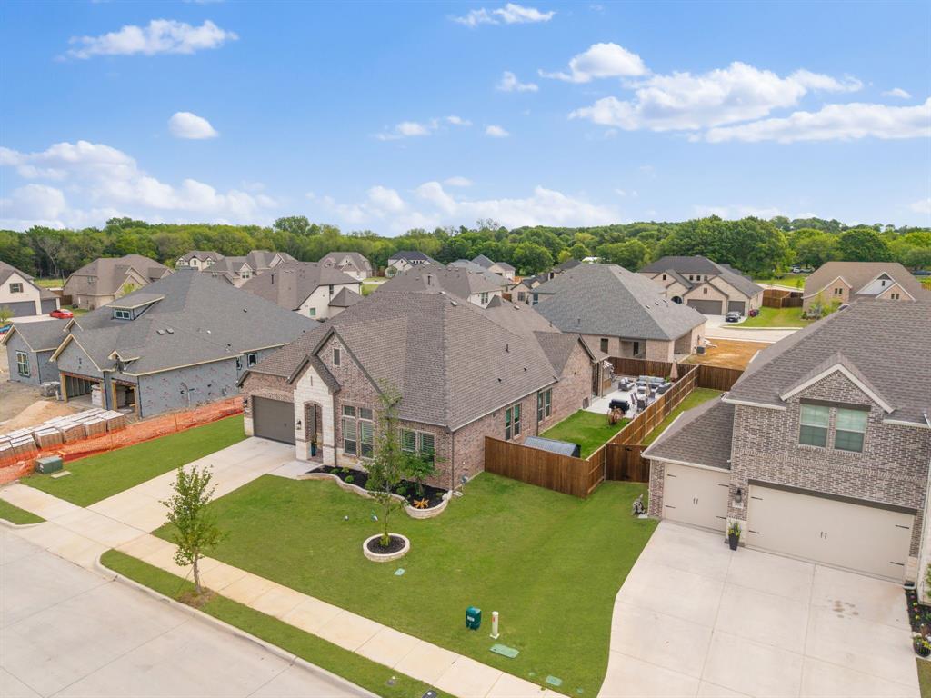 Lincoln Pointe - Residential