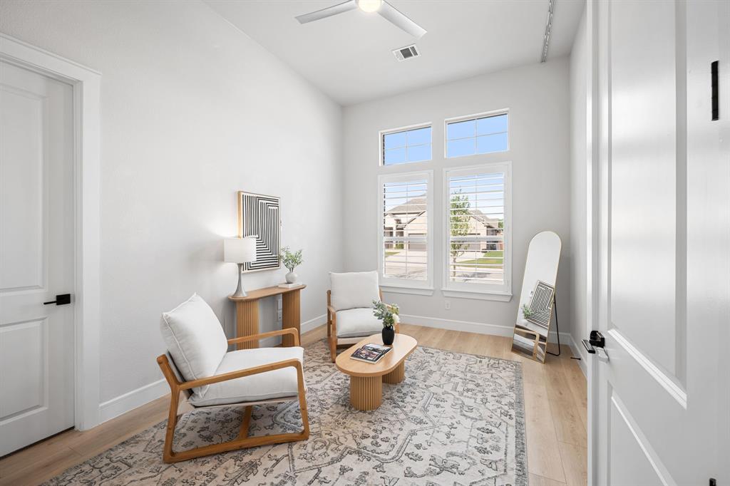 Lincoln Pointe - Residential