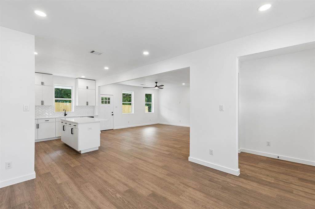 Runaway Bay - Residential