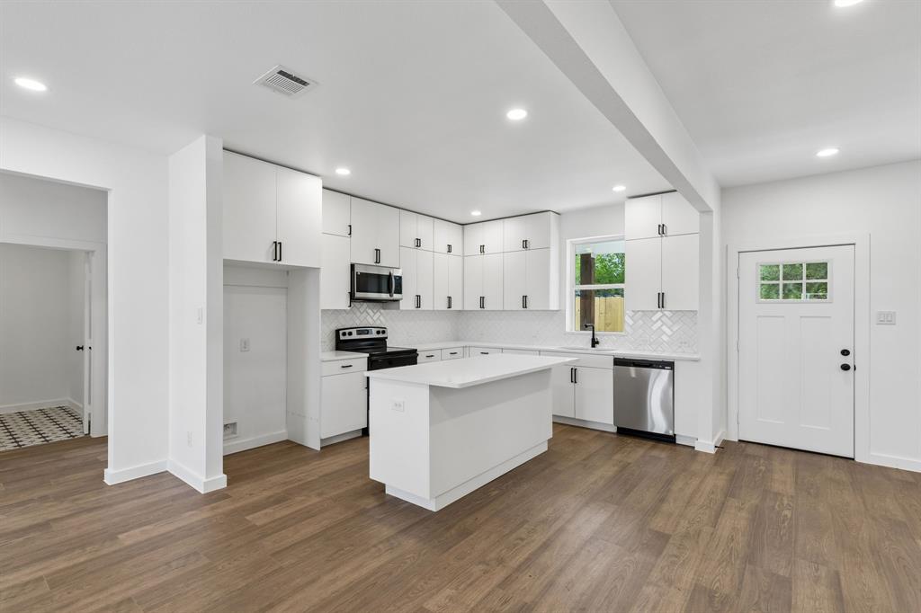 Runaway Bay - Residential