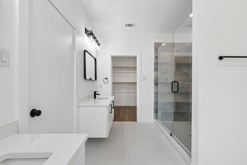 Runaway Bay - Residential