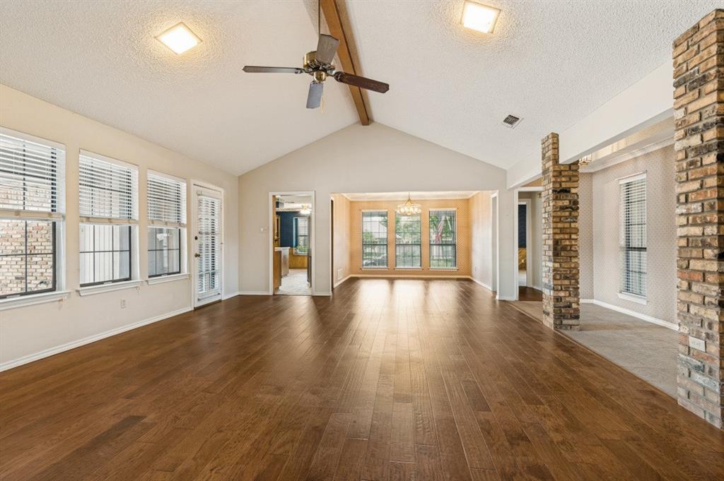 Mc Kamy Lakes Estates - Residential