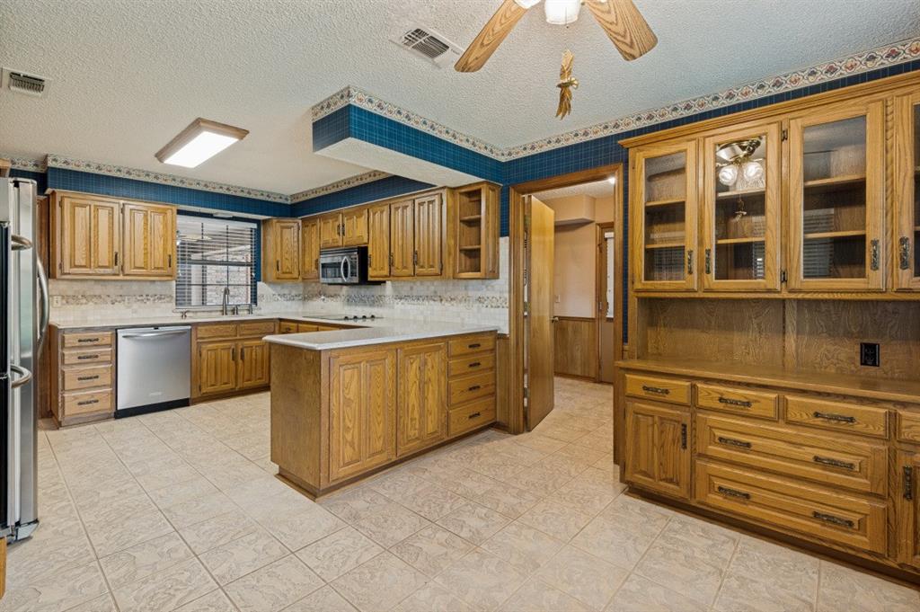 Mc Kamy Lakes Estates - Residential