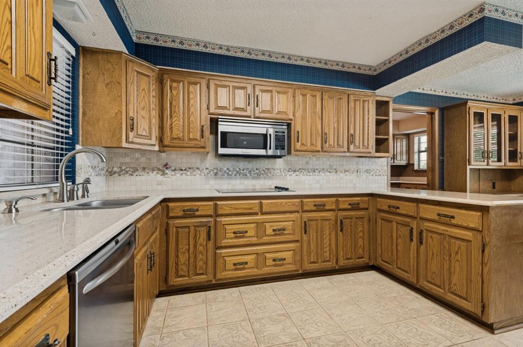 Mc Kamy Lakes Estates - Residential