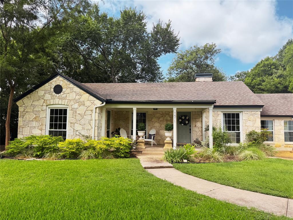 Casa Linda Estates - Residential