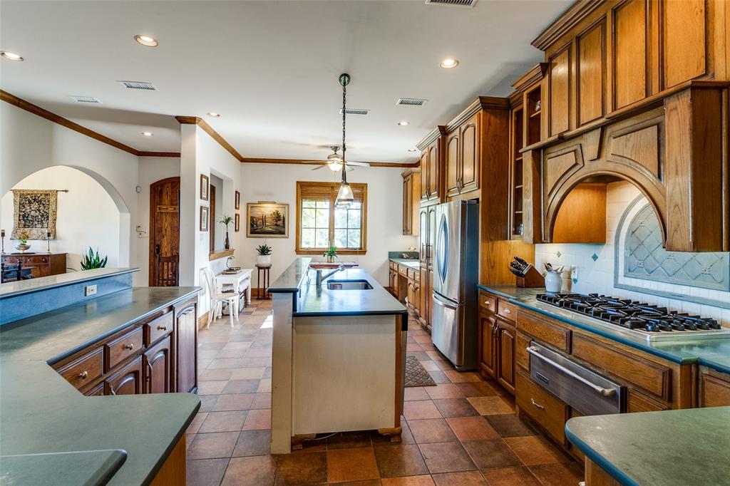 Daniels Ed W - Residential
