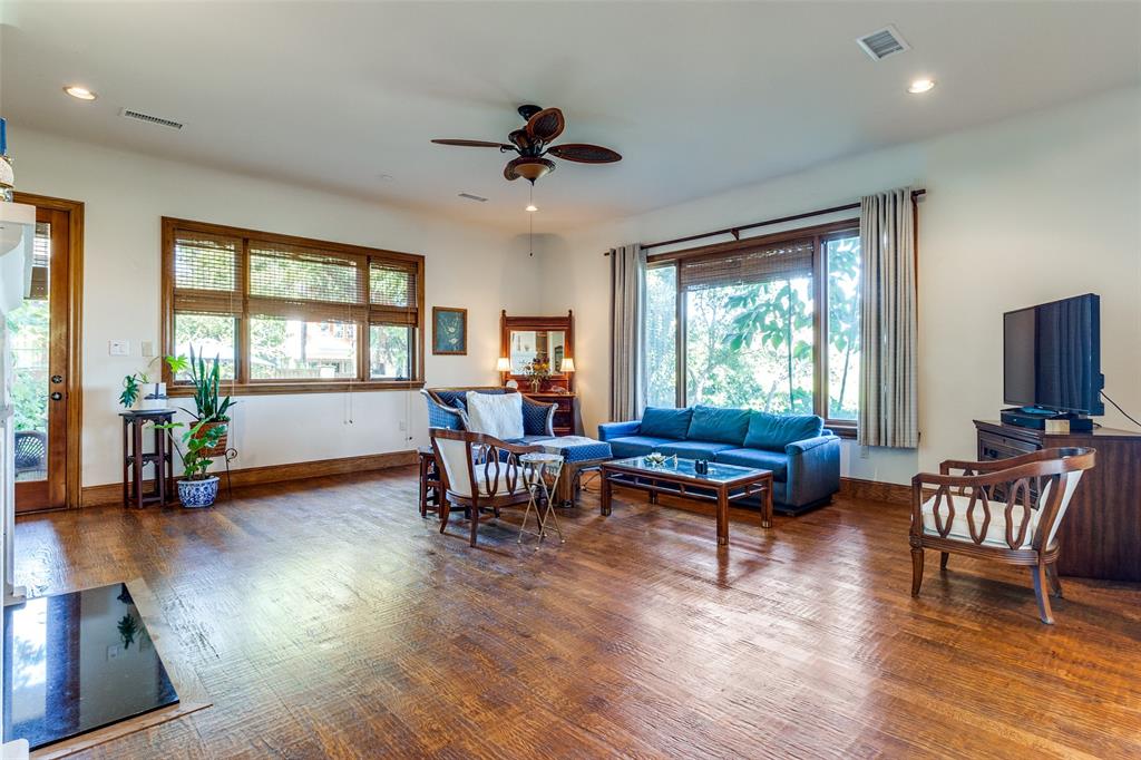 Daniels Ed W - Residential