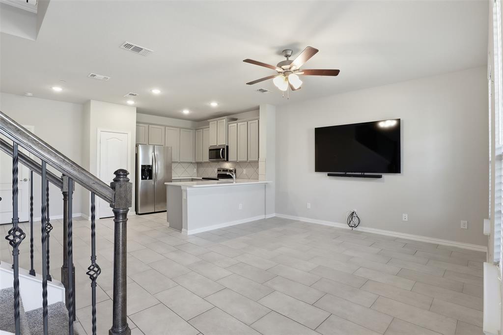 Brentwood Place - Residential