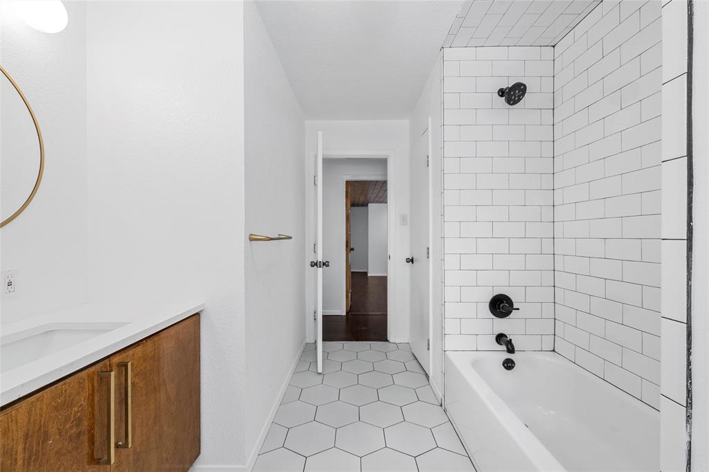 Stephens J M - Residential