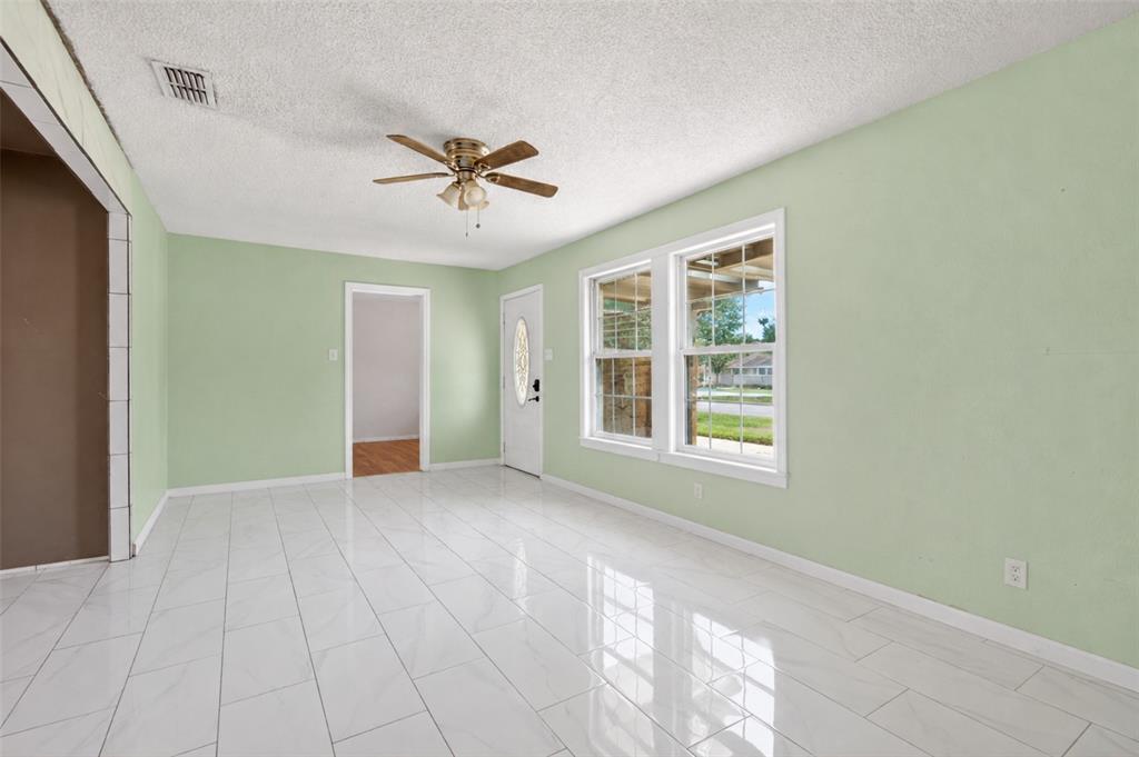 Edgemont Park 05 - Residential