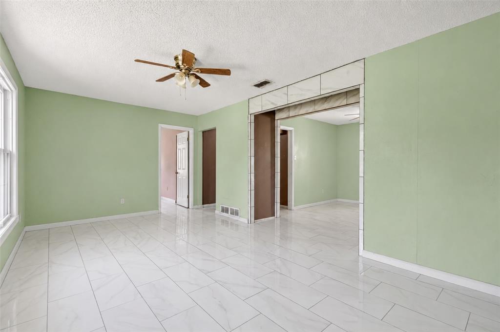 Edgemont Park 05 - Residential
