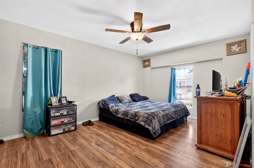 Edgemont Park 05 - Residential