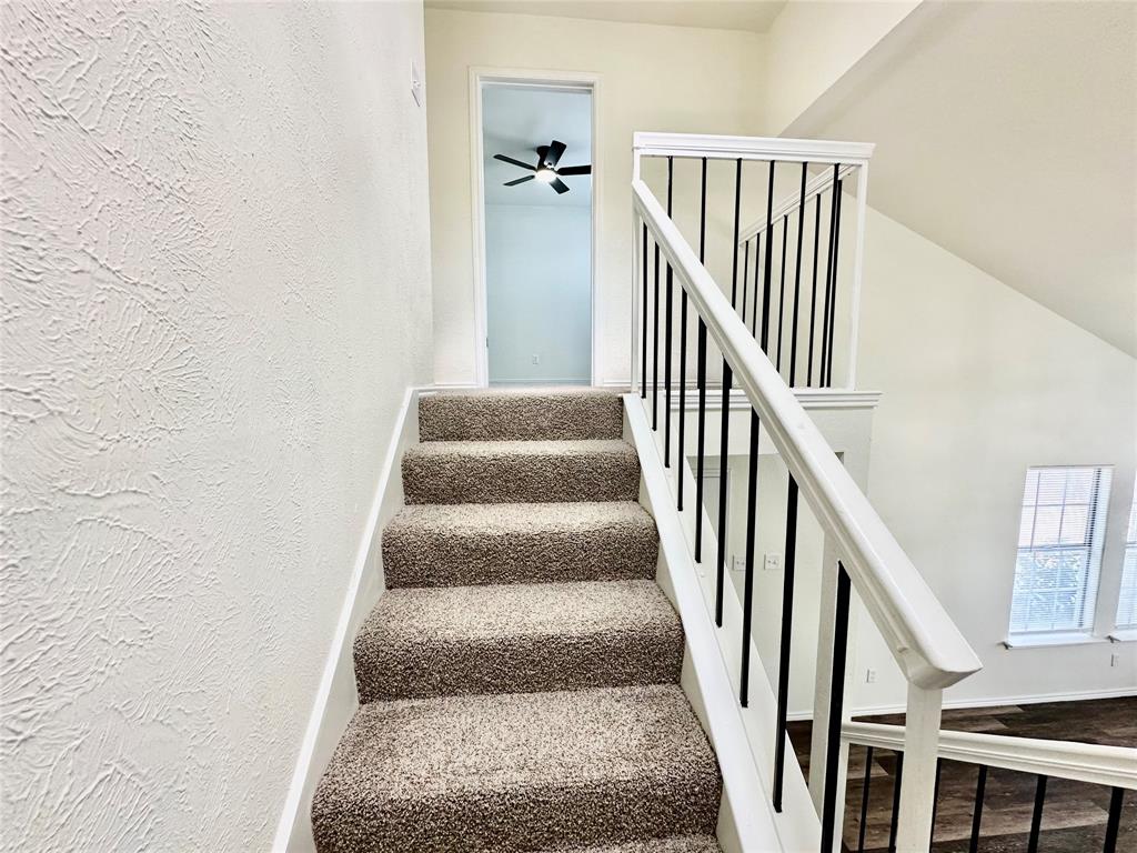 Huntington Village Add - Residential