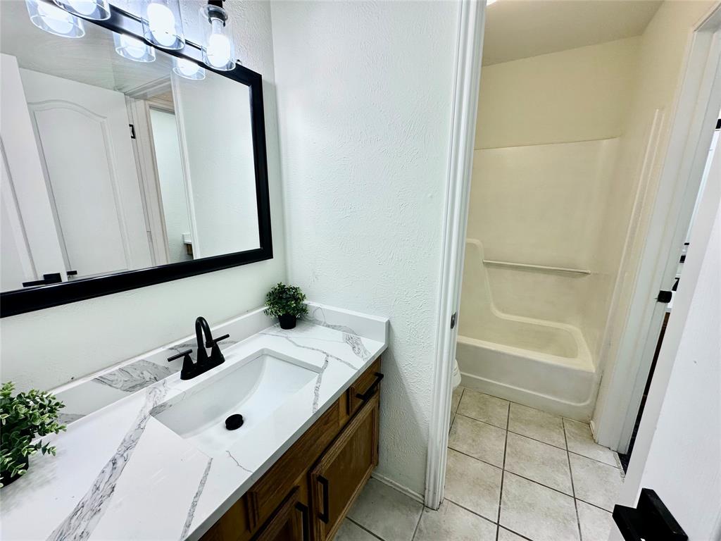 Huntington Village Add - Residential