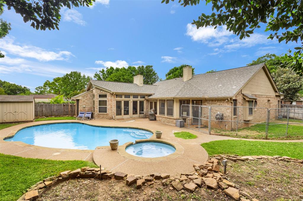 Parkway North - Residential