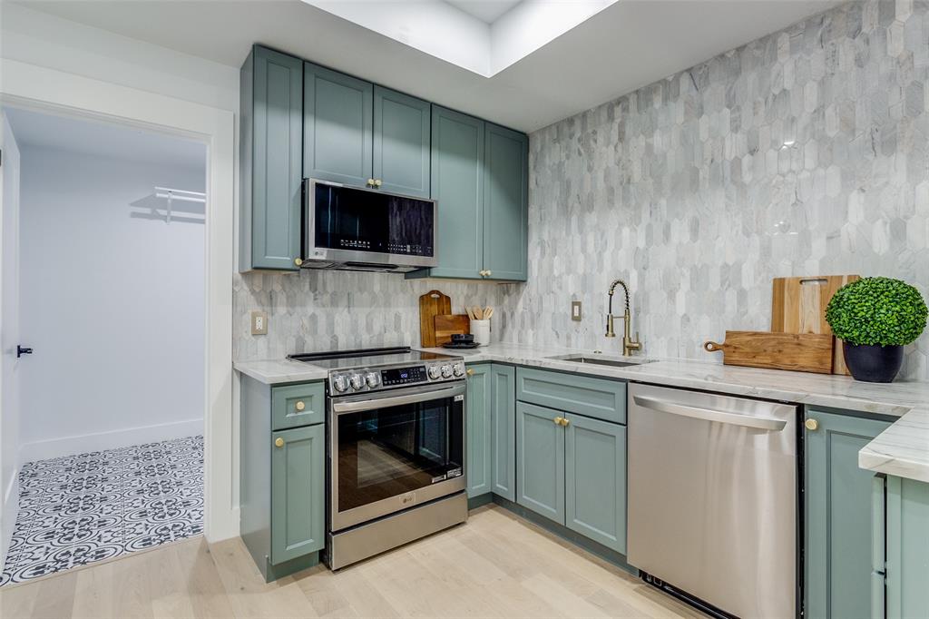 Windsor Park 8th Sec - Residential