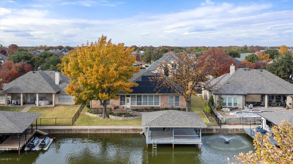 Waters Edge - Residential