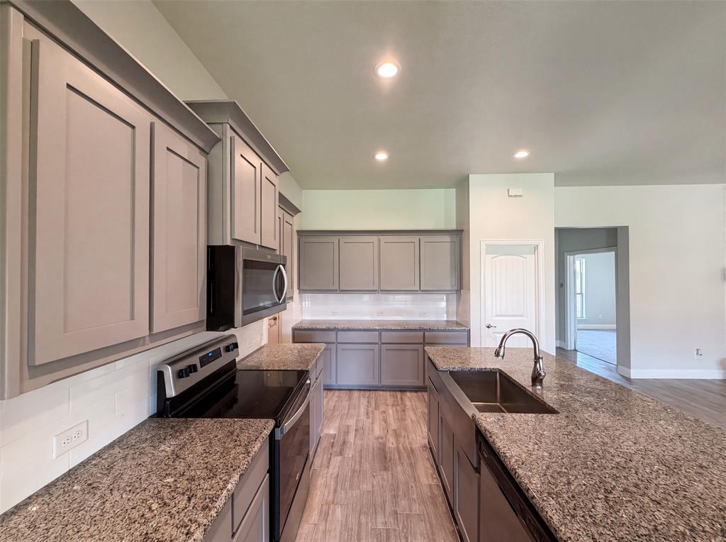 Hopkins Meadows Add - Residential
