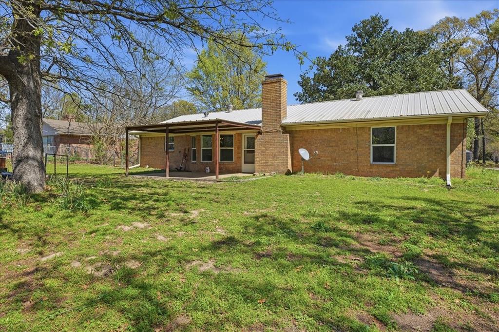 Lake Brenda - Residential