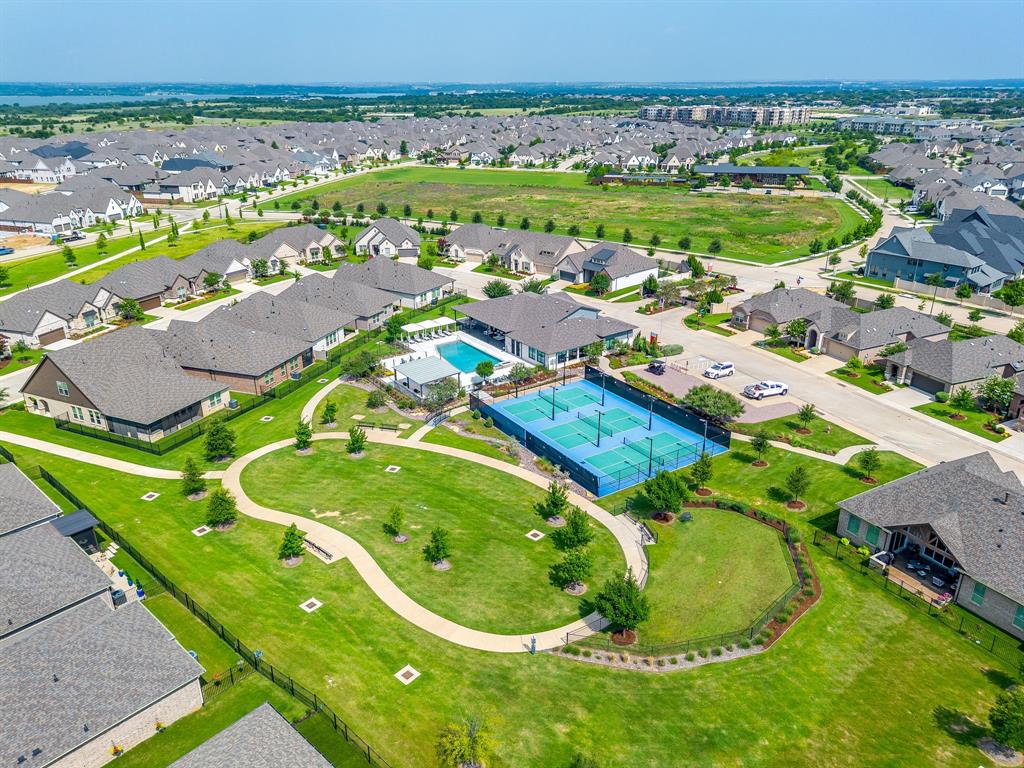 Ladera Tavolo Park Condos - Residential