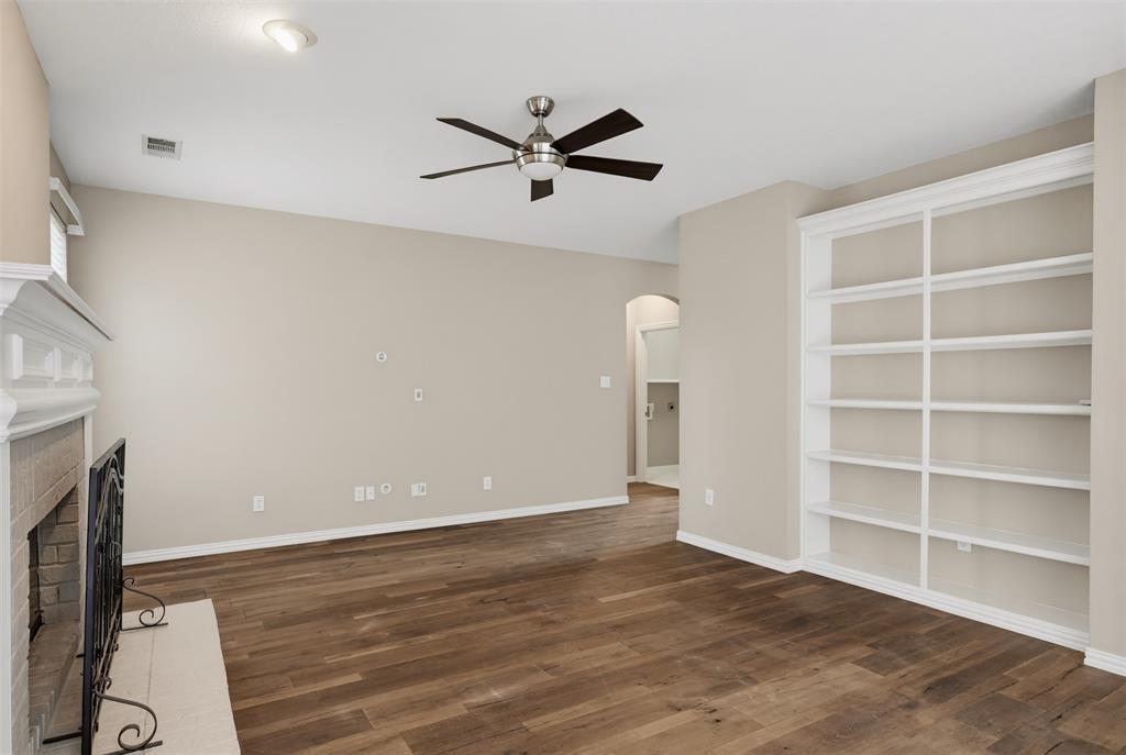 Creekside At Cross Timbers II - Residential