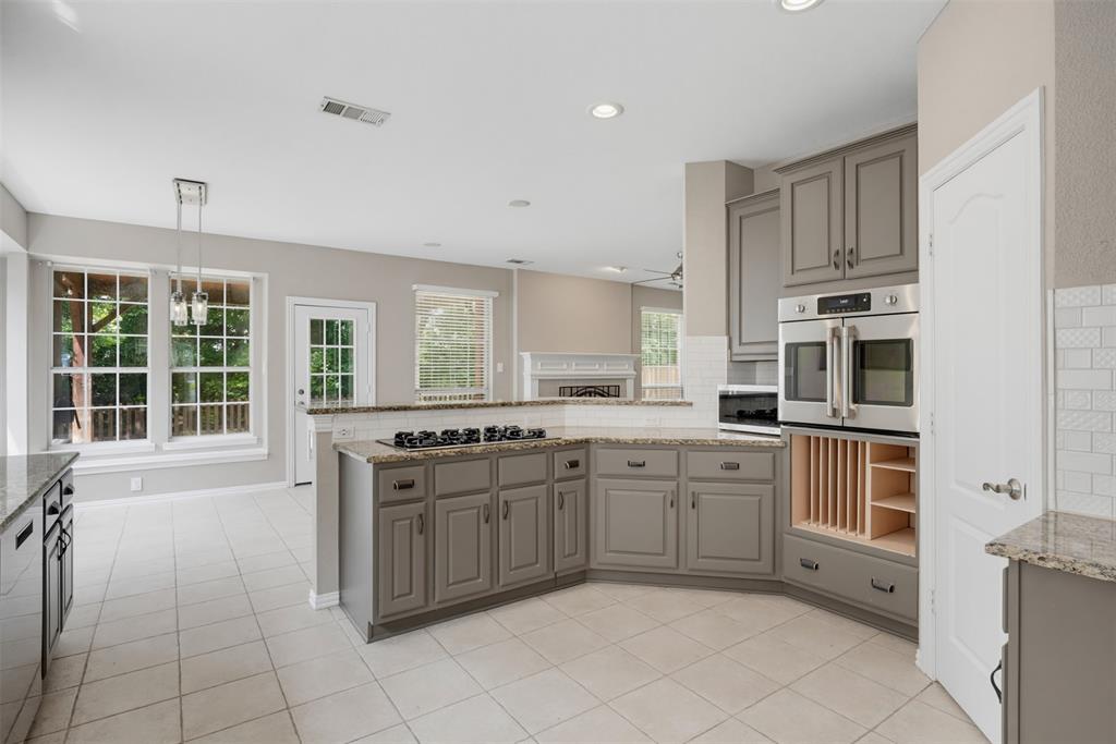 Creekside At Cross Timbers II - Residential