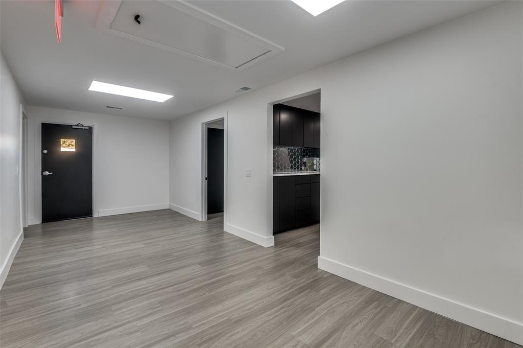 Webster & Woods North Park - Commercial Sale