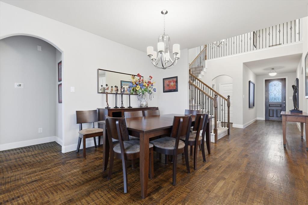 HICKORY HILLS - Residential