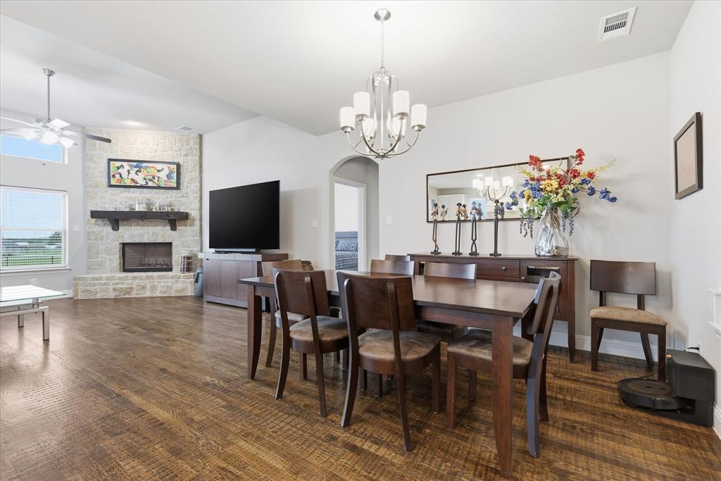 HICKORY HILLS - Residential