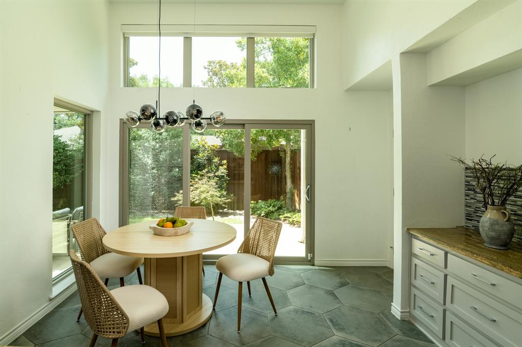 Windsor Place - Residential