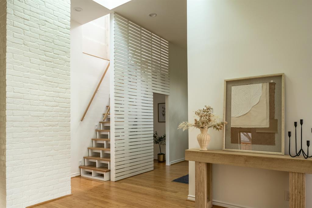 Windsor Place - Residential