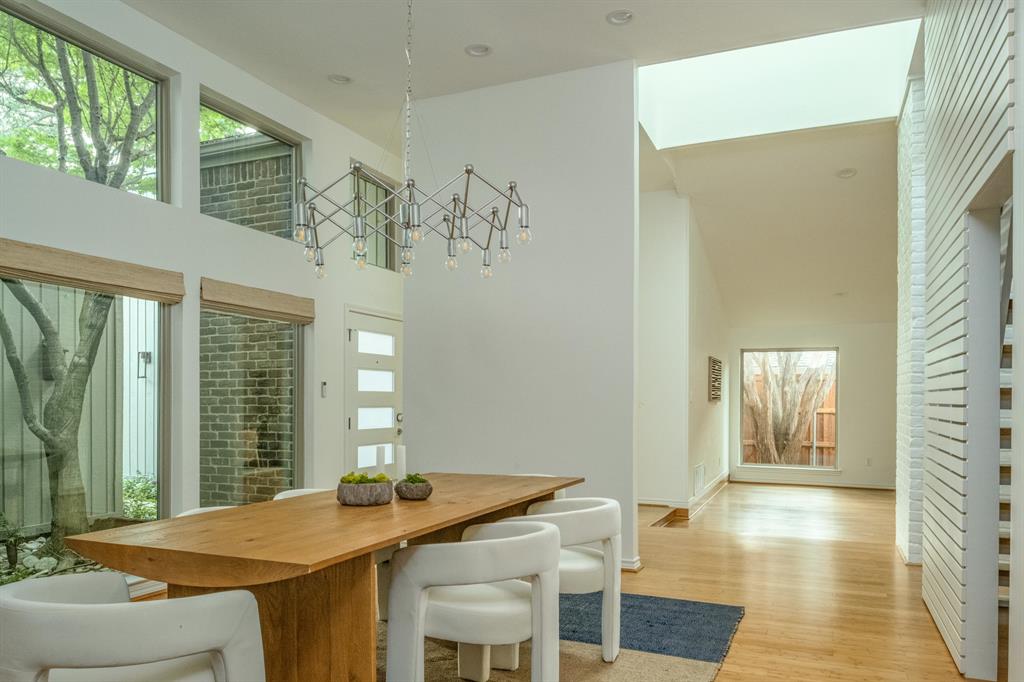 Windsor Place - Residential