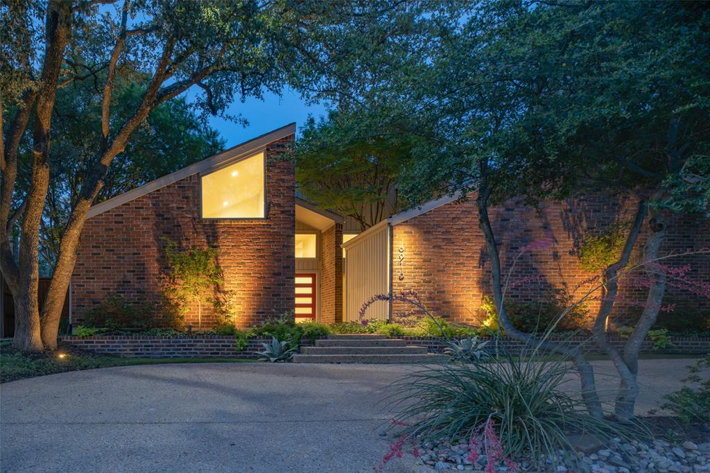 Windsor Place - Residential