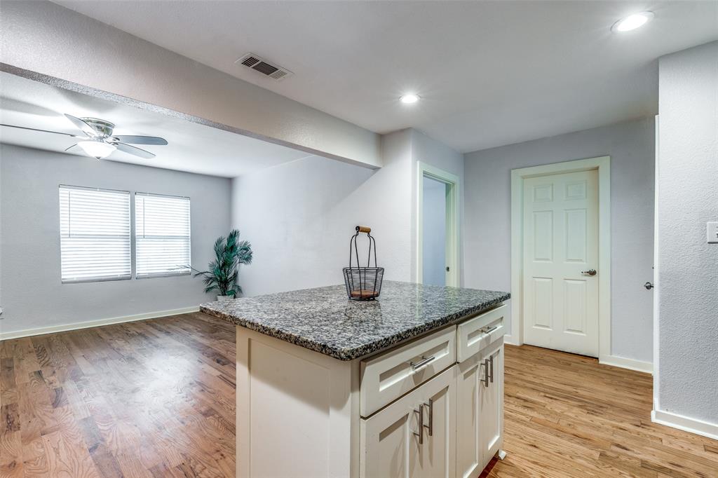 Mesquite Park 04 - Residential Lease