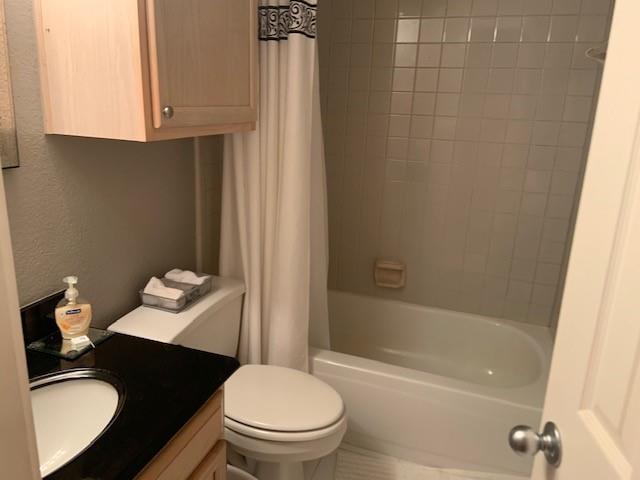 Barrington Court Condo - Residential