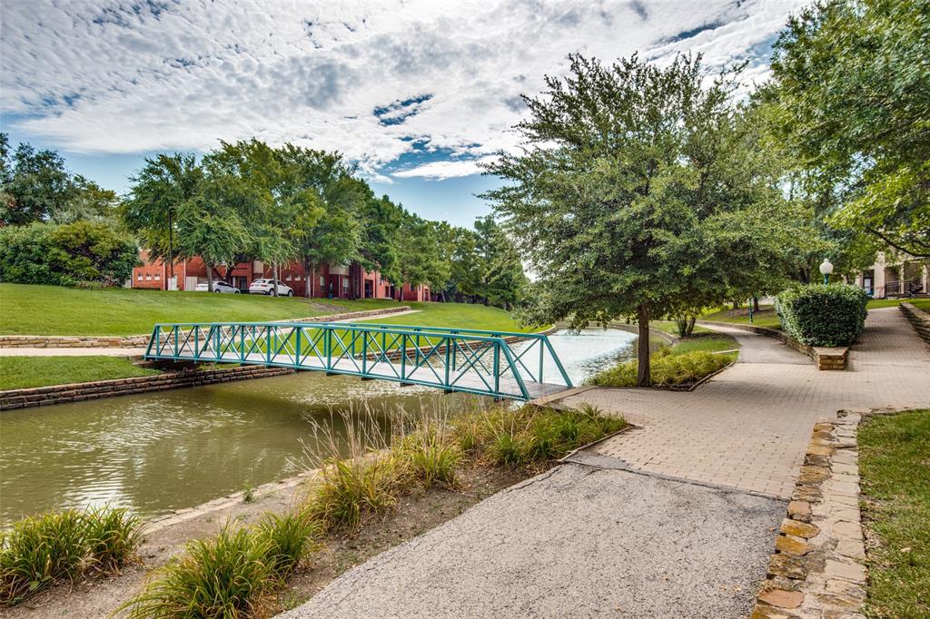 Barrington Court Condo - Residential