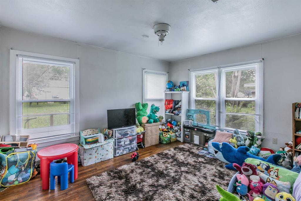 Hillcrest - Residential