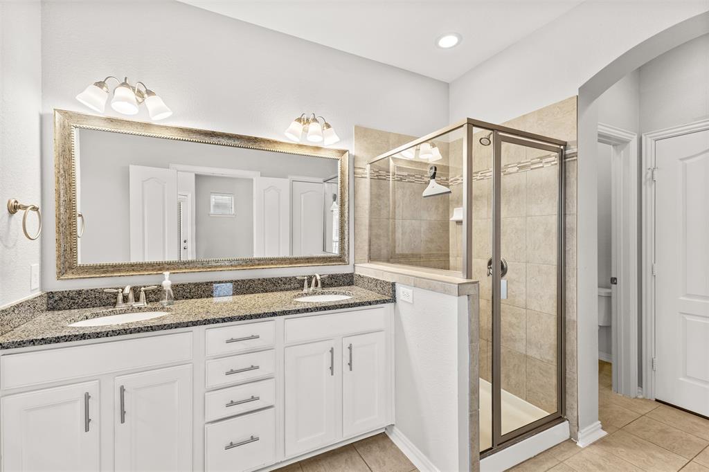 Plaza At Forest Park Condo - Residential