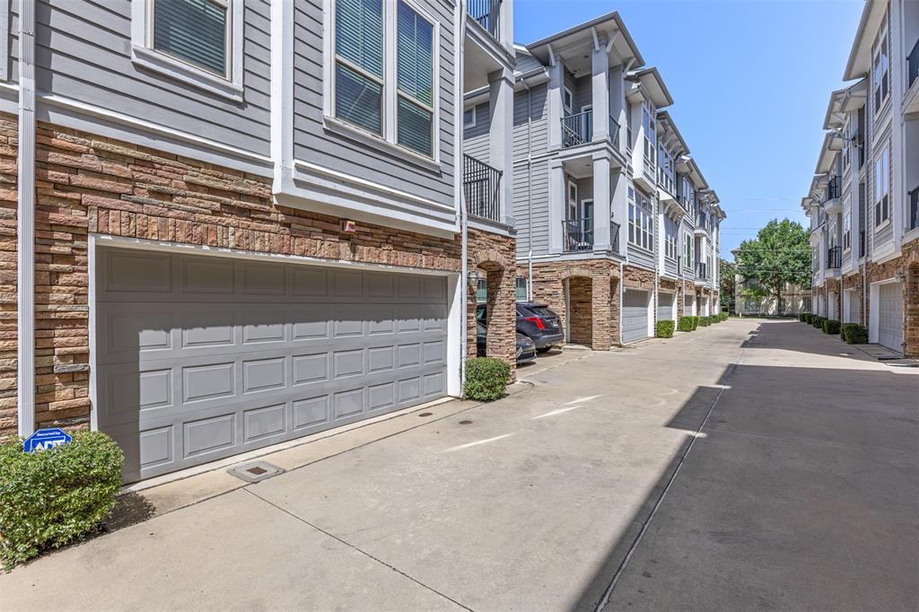 Plaza At Forest Park Condo - Residential