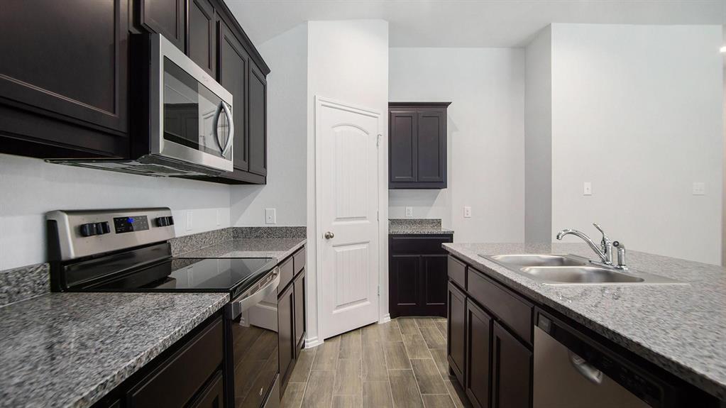 Hulen Tr - Residential