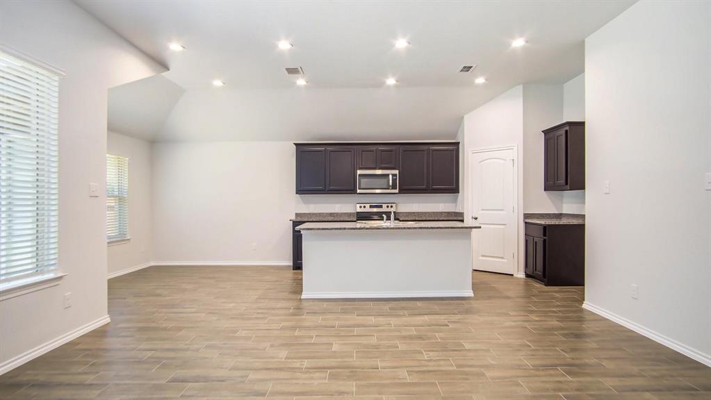 Hulen Tr - Residential