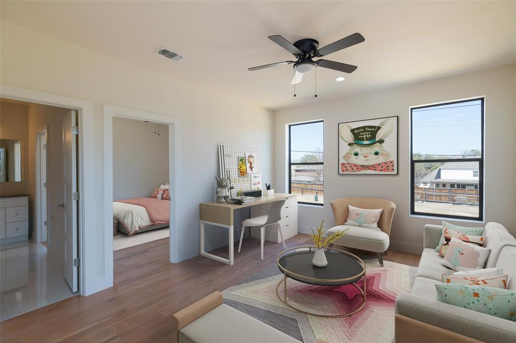 Royal Crest - Residential
